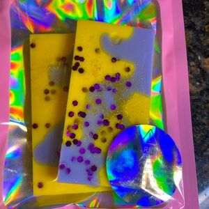 YELLOW AND PURPLE MINI SNAP BAR WAX MELTS  - LAVENDER AND BLACK ORCHID